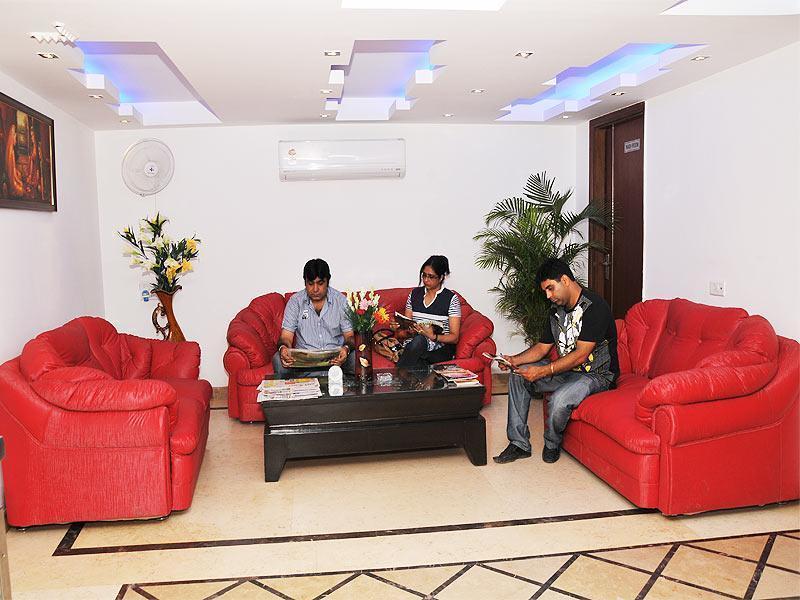 Hotel High 5 Land Delhi Kültér fotó