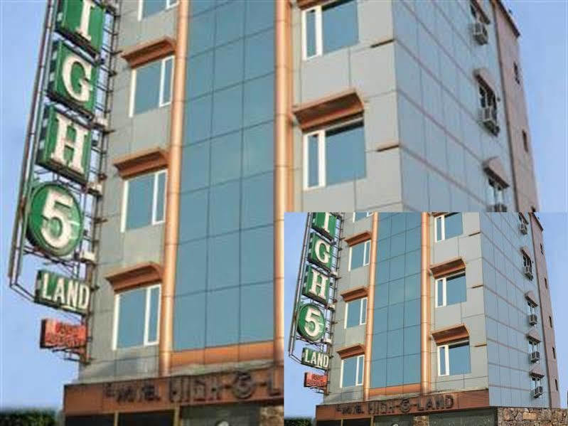 Hotel High 5 Land Delhi Kültér fotó